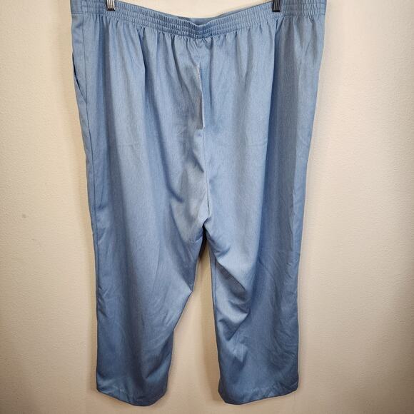 Alfred Dunner Pull On Pants 24W Proportioned Short Seafoam Blue Straight Leg NWT - Picture 3 of 6